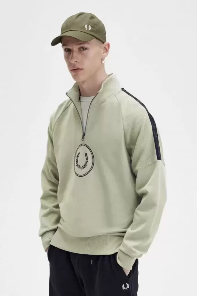Circle Branding Half-Zip Men’s Sweatshirts