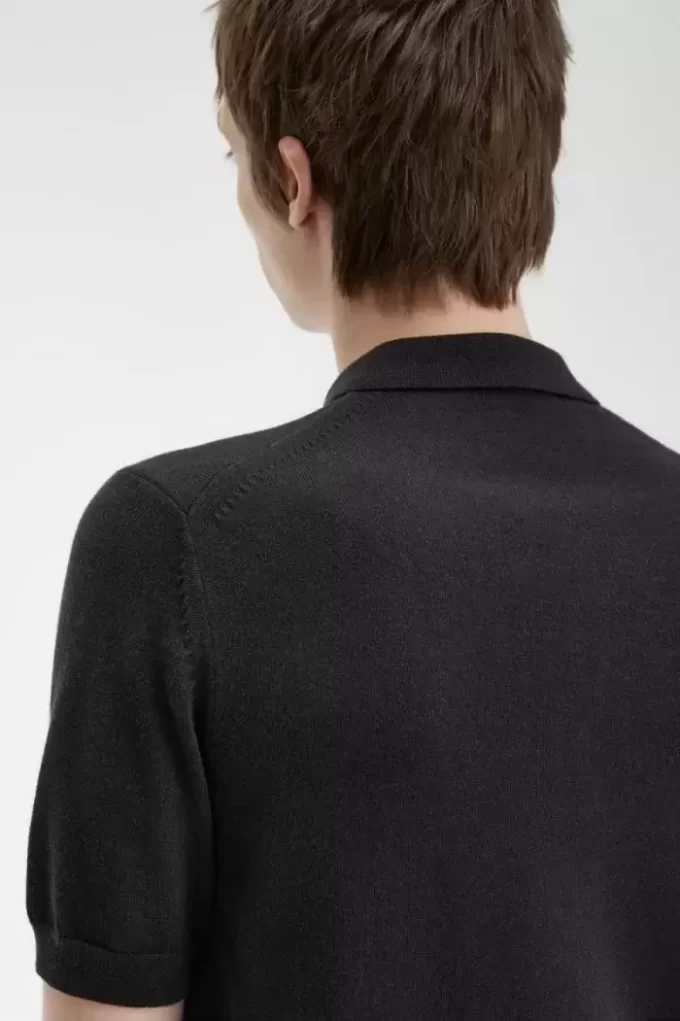 Classic Knitted Men’s Shirt Classic Knitted Men’s Shirt