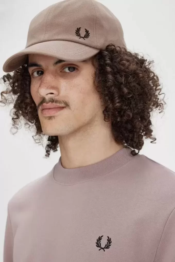 Classic Pique Men’s Caps