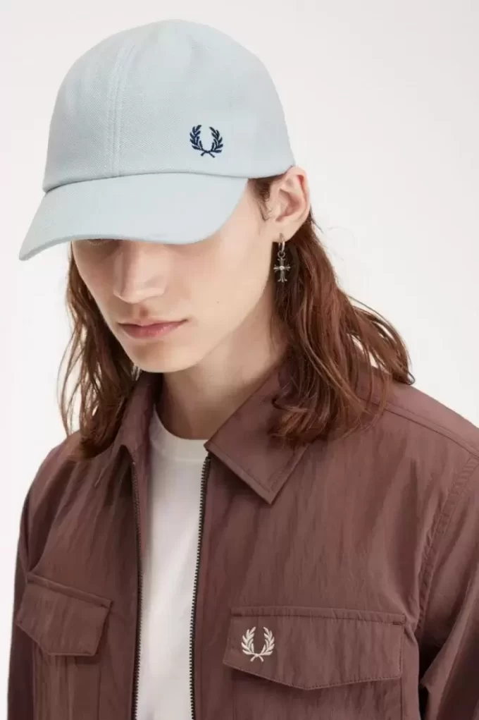 Classic Pique Men’s Caps