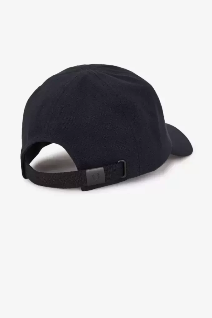 Classic Pique Men’s Caps