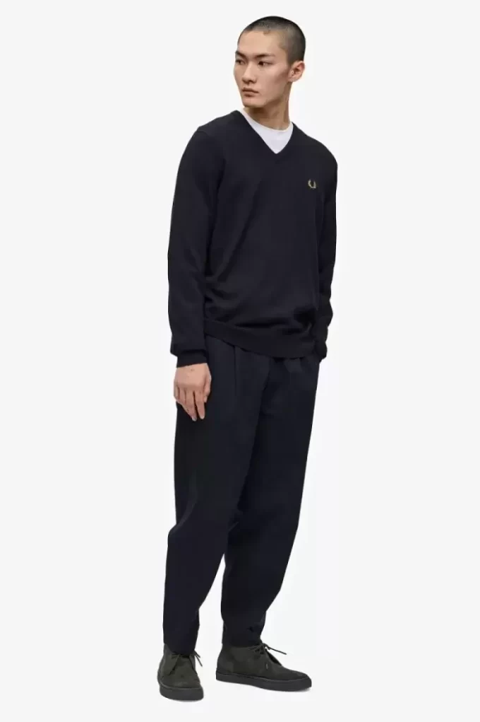 Classic V-Neck Men’s Jumper Classic V-Neck Men’s Jumper