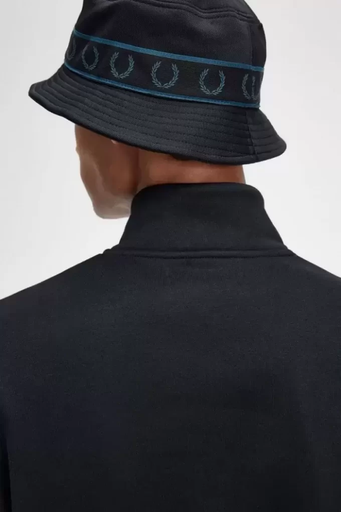 Embroidered Half Zip Men’s Sweatshirts Embroidered Half Zip Men’s Sweatshirts