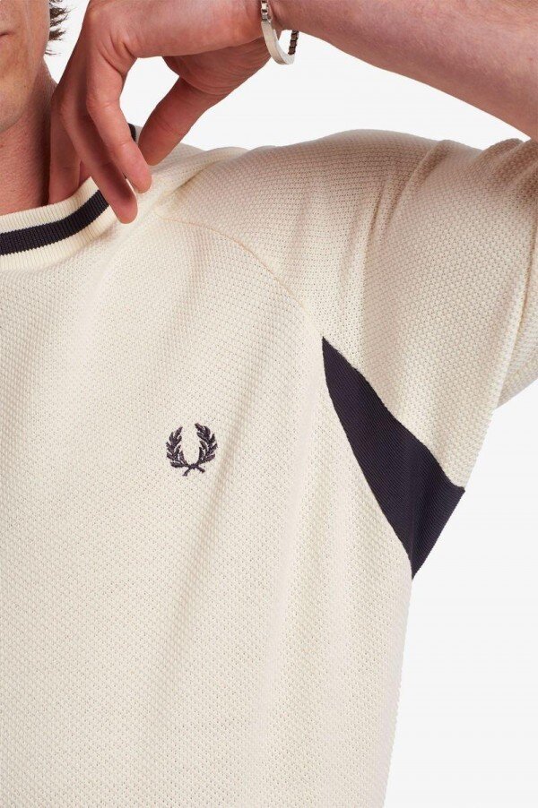 Fred Perry M3844 T Shirts Fred Perry M3844 T Shirts