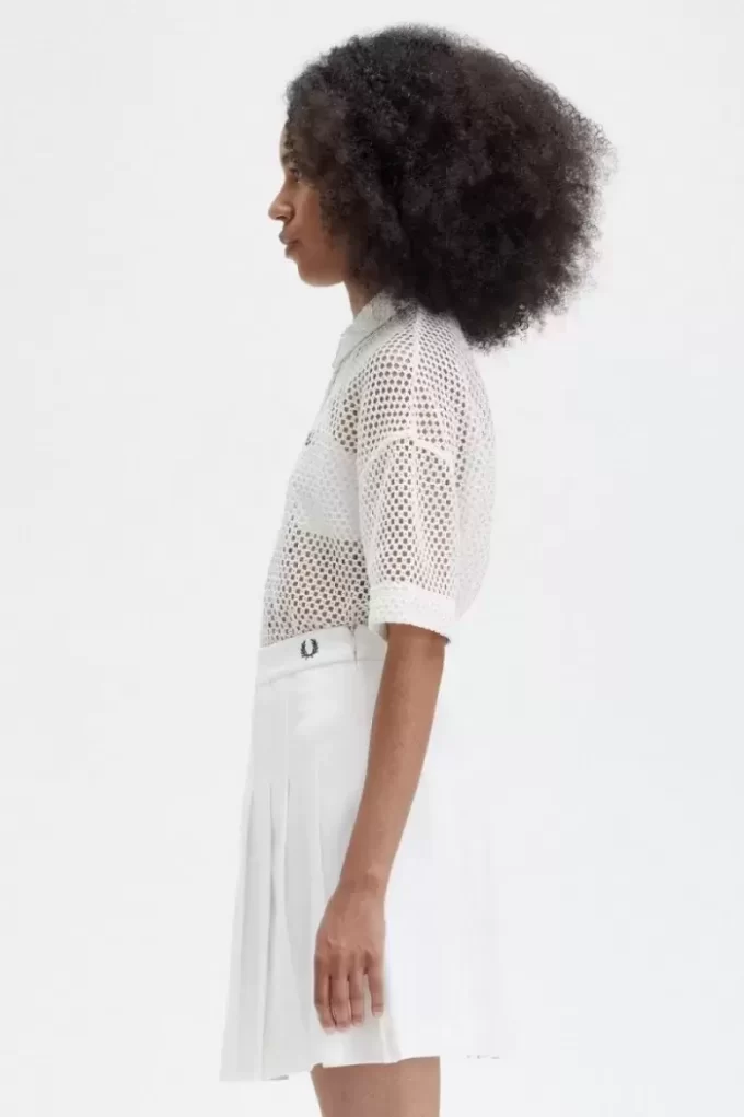 Open-Knit Women’s Shirt Open-Knit Women’s Shirt