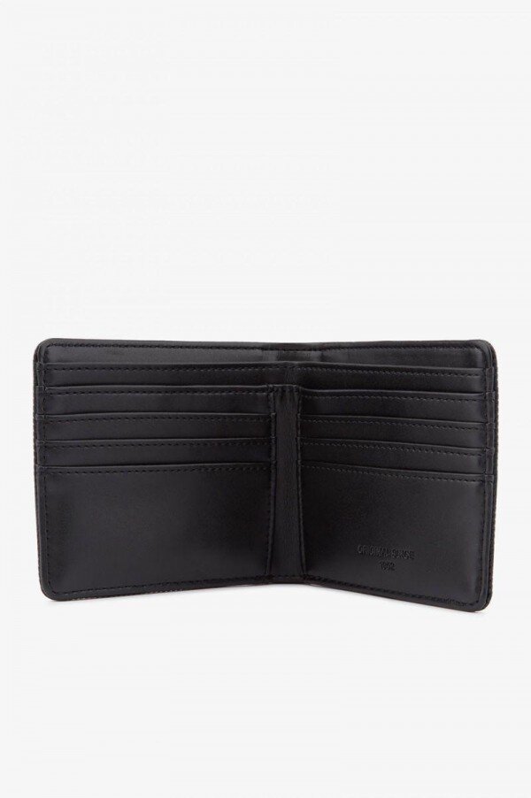 Piqué Texturd Billfold Bags Piqué Texturd Billfold Bags
