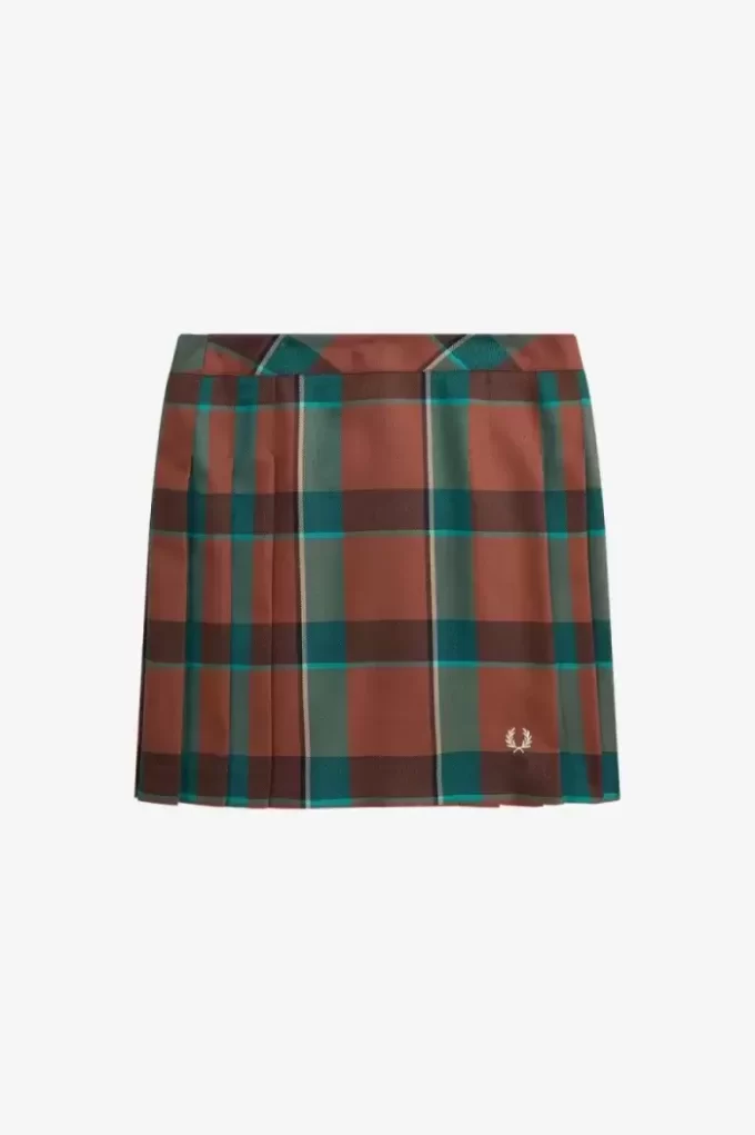 Pleated Tartan Women’s Skirts Pleated Tartan Women’s Skirts