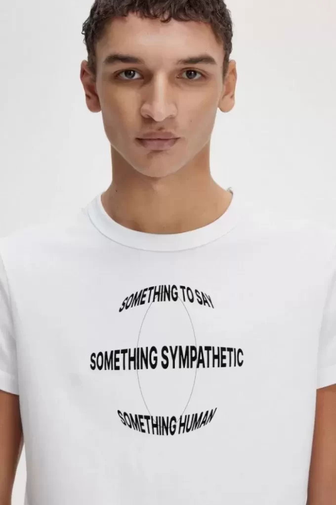 Printed Slim-Fit Men’s T-Shirt Printed Slim-Fit Men’s T-Shirt