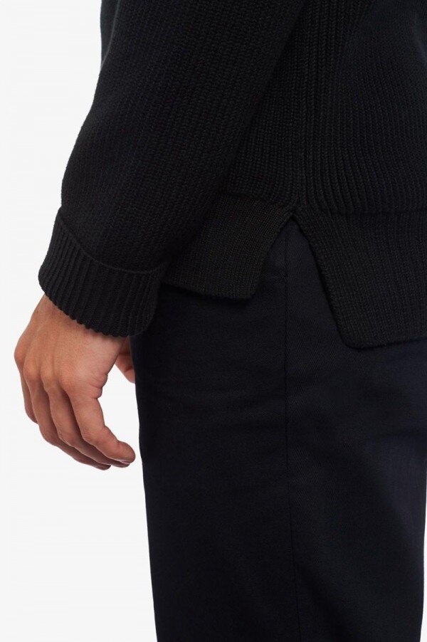 Striped V-Neck Jumper Knitwear Striped V-Neck Jumper Knitwear